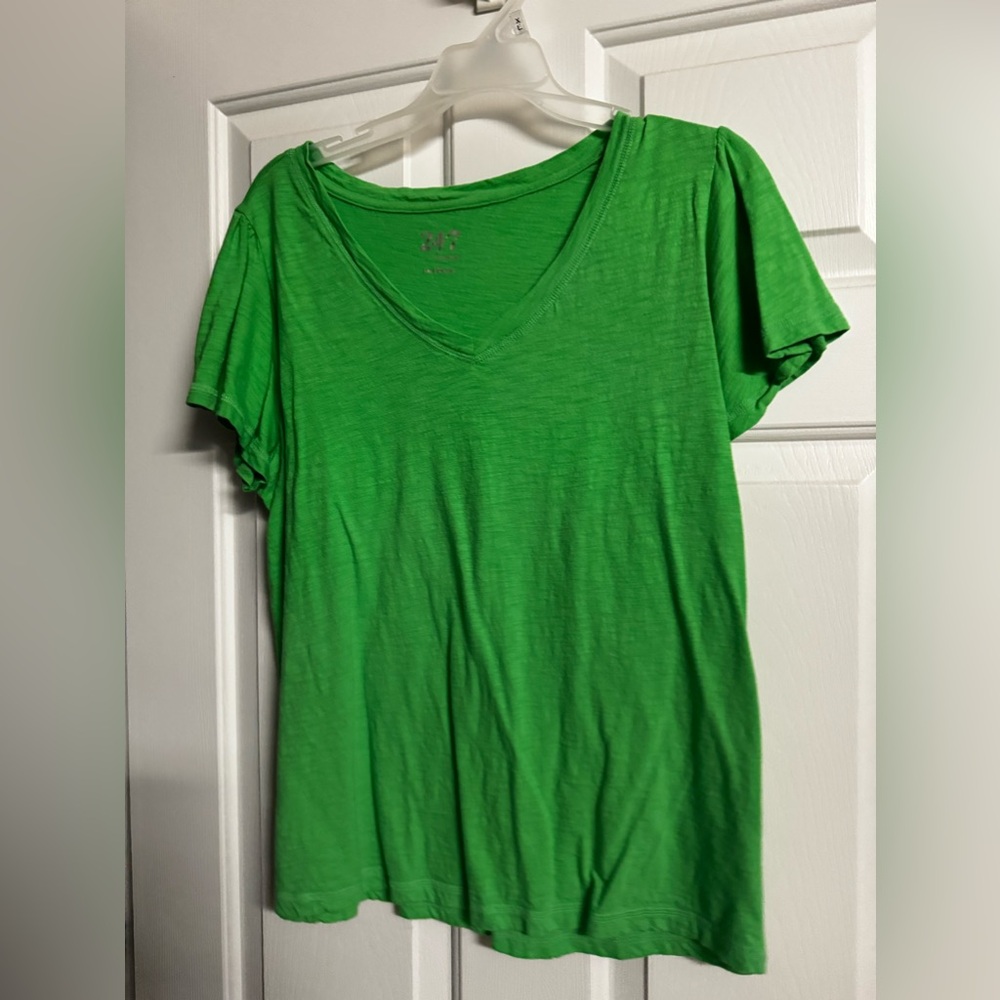 Tee